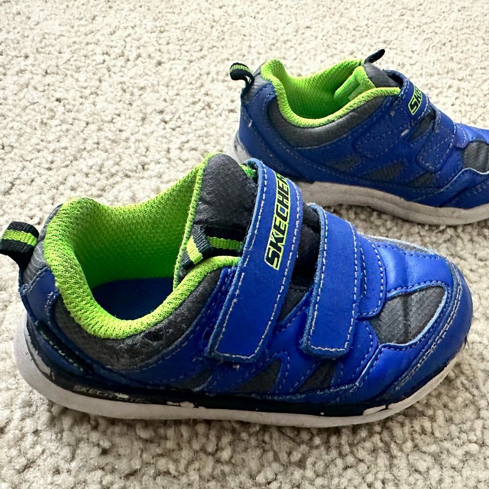 Skechers Toddler size 7